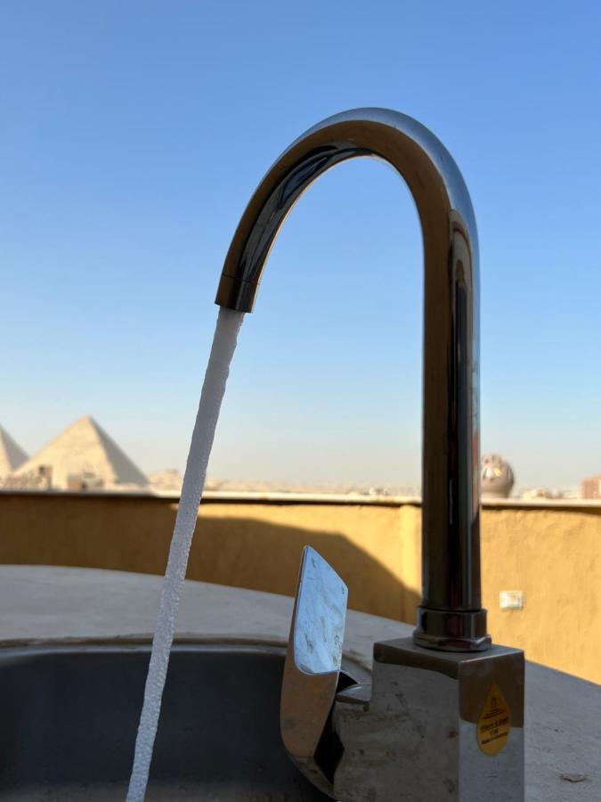 Bedouin Pyramids View Hotel Kafrat al Jabal Exterior photo